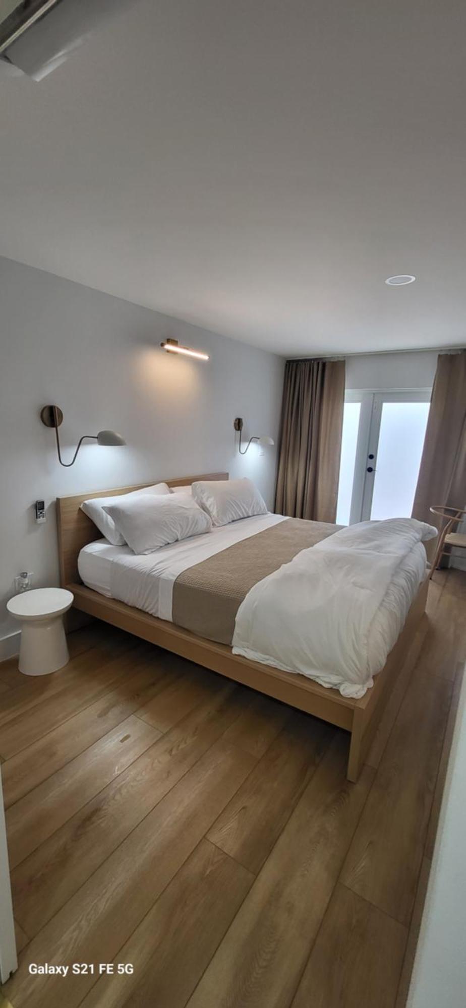 Inn Island